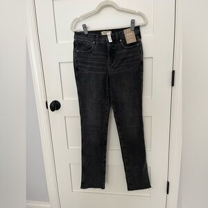 Madewell Women's Dark Gray Armand Wash Straight Leg Jeans